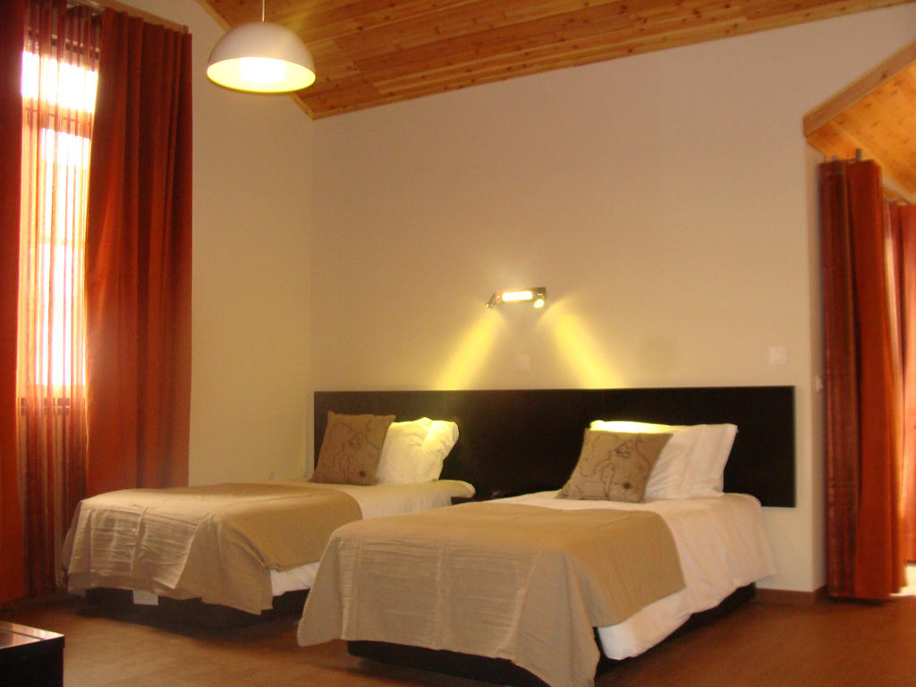 Apartamentos Kosmos Horta  Cameră foto