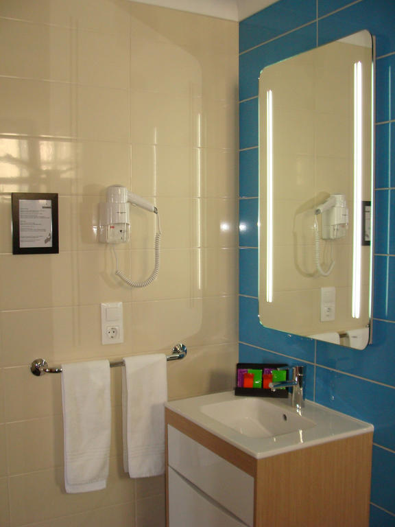 Apartamentos Kosmos Horta  Cameră foto
