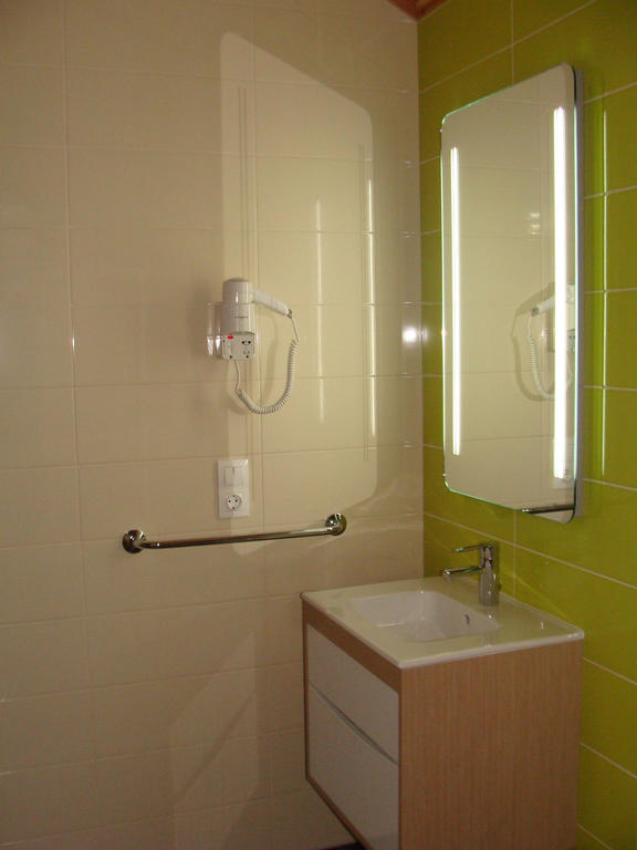 Apartamentos Kosmos Horta  Cameră foto