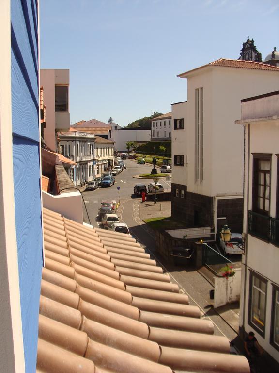 Apartamentos Kosmos Horta  Cameră foto
