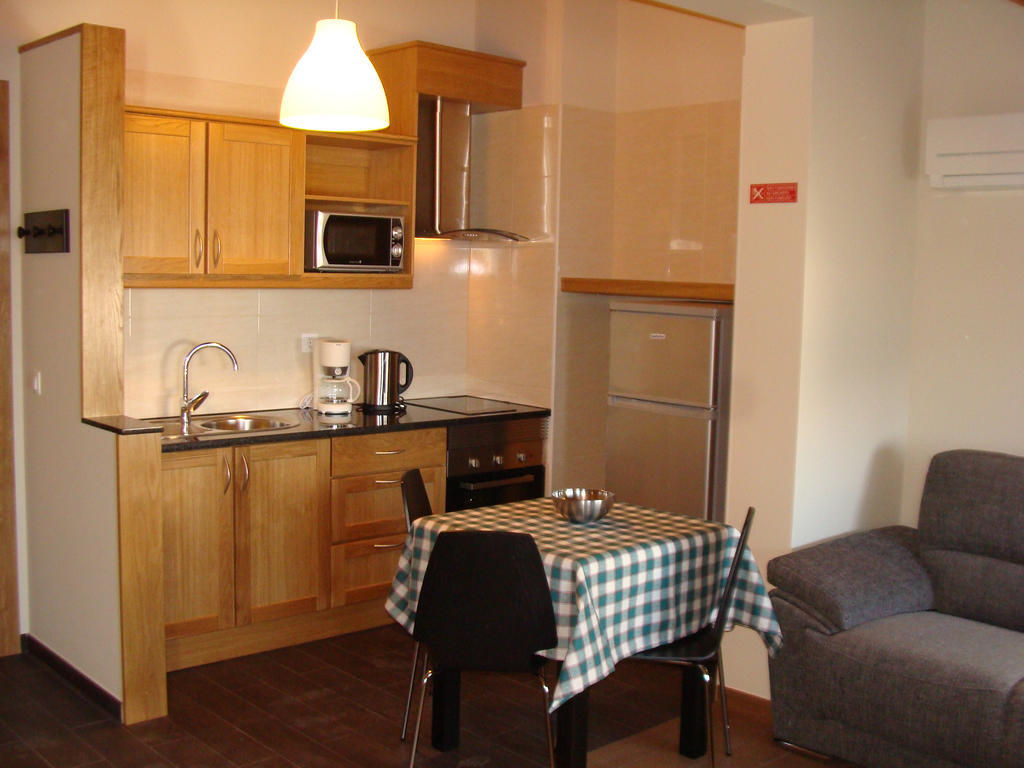 Apartamentos Kosmos Horta  Cameră foto